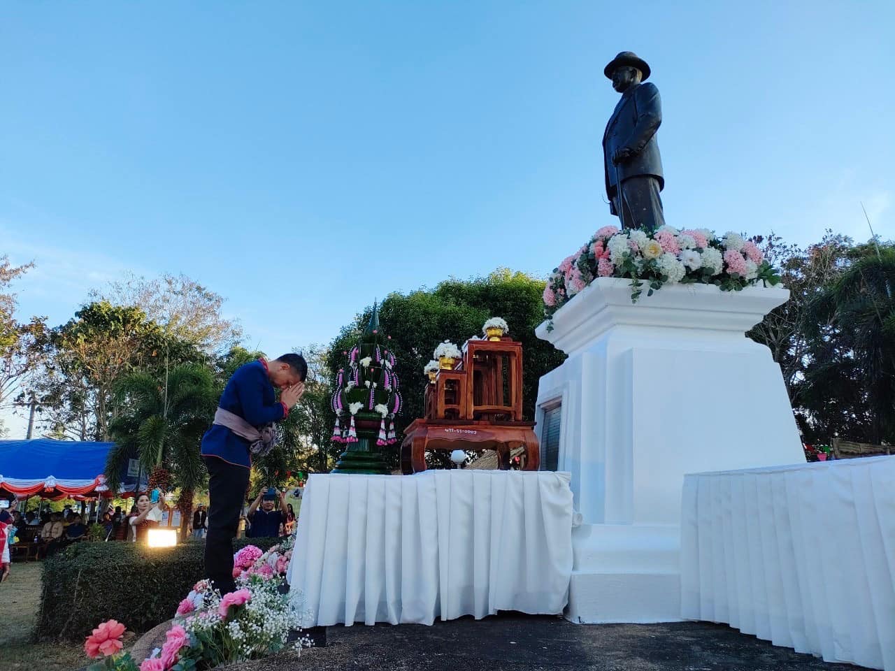 พระอนุสาวรีย์สมเด็จพระเจ้าบรมวงศ์เธอ กรมพระยาดำรงราชานุภาพ